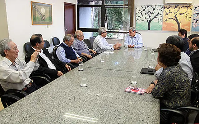 Pucinelli recebe diretoria da Associação Okinawa, que pede apoio para realização de evento da comunidade em Campo Grande