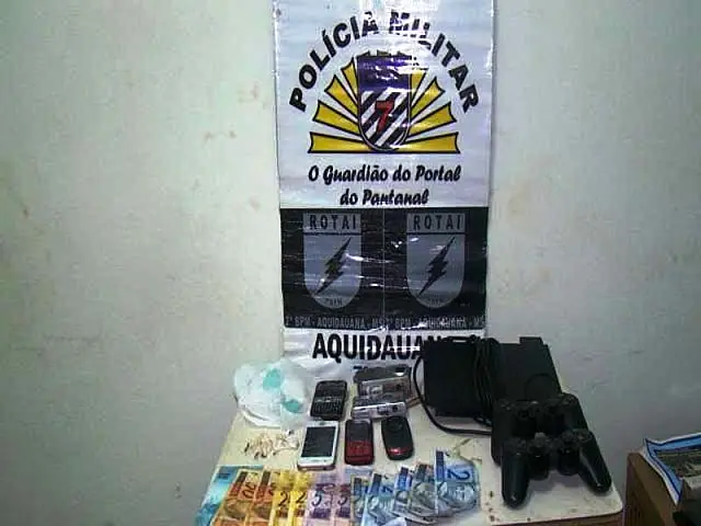 Rotai fecha boca de fumo na Vila Santa Terezinha