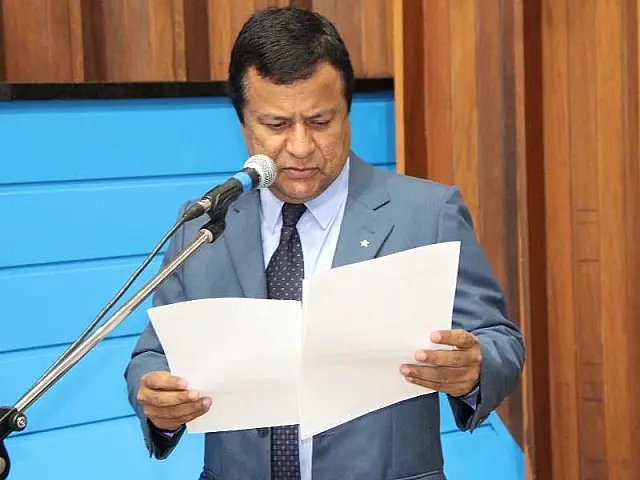 Amarildo cobra melhorias para comunidade Furnas dos Baianos, em Piraputanga