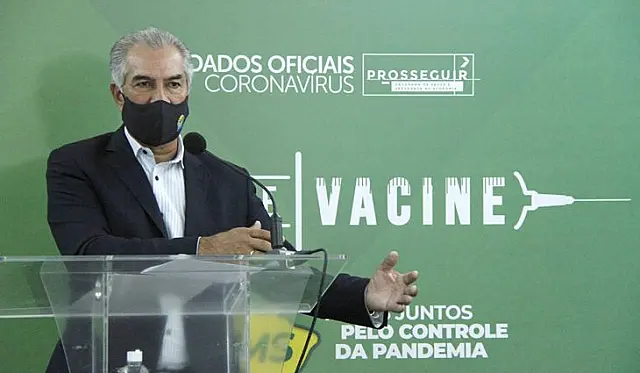 Reinaldo Azambuja convoca prefeitos para mutirão de vacinação: "não deixem vacinas paradas"