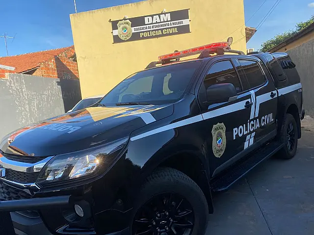 Homem bate e arrasta mulher pela rua em Aquidauana