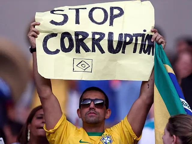 Brasil melhora em ranking sobre corrupção em ano de escândalo da Petrobras