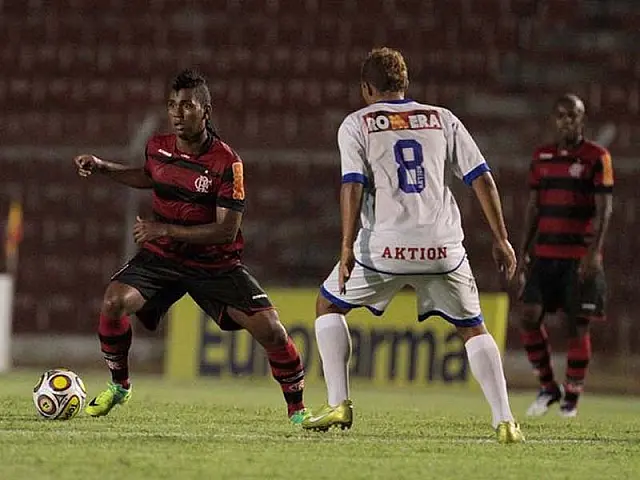Azulão volta a enfrentar o Flamengo na Copa São Paulo