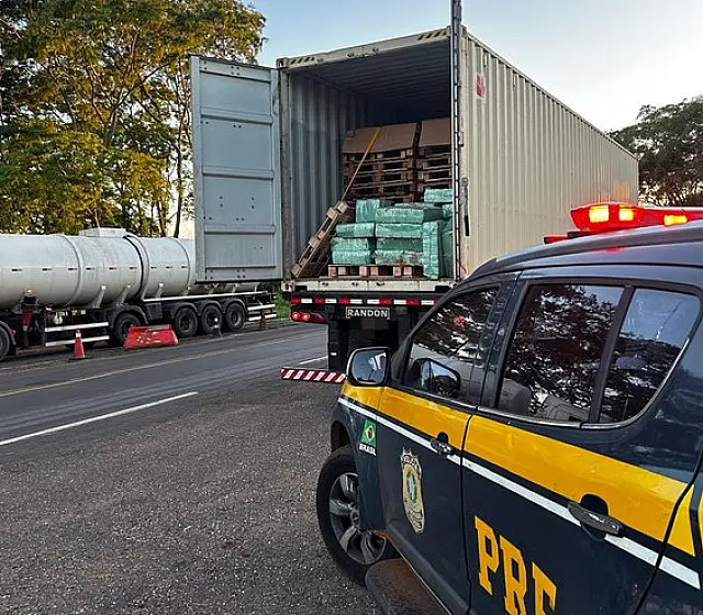 Motorista é preso com uma tonelada de maconha em Ivinhema