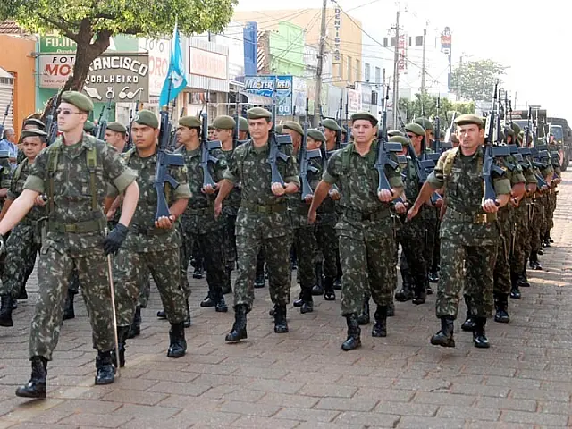 9º BE Cmb une Aquidauana e Anastácio para o desfile de 7 de setembro