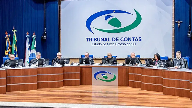 Pleno finaliza sessão com mais de 50 processos na pauta