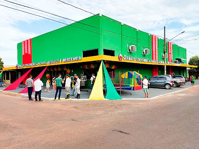 2 Irmãos Conveniência inaugura hoje açougue e hortifruti