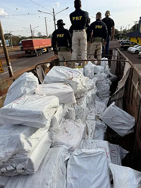 PRF apreende mais de 7 toneladas de maconha em Maracaju