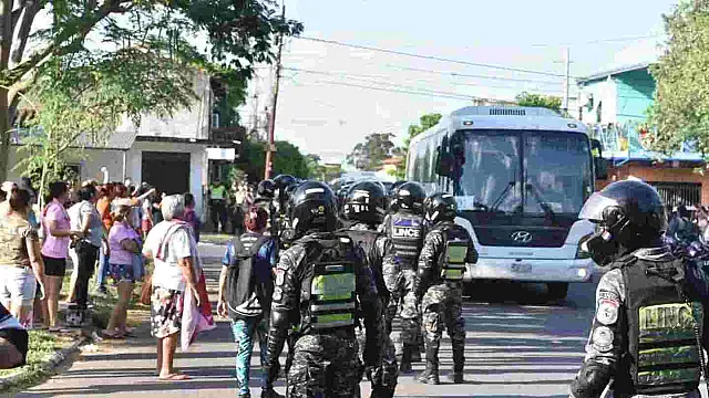 Operação contra facção em presídio paraguaio tem 12 mortos
