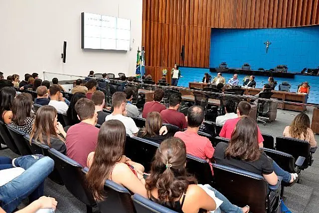 Audiência define comissão para cobrar melhorias para a Medicina da UEMS