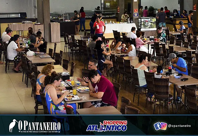 Almoço de domingo no Shopping Atlântico