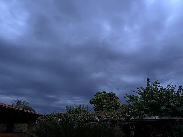Ciclone e frente fria trazem chuva e ventos fortes a Aquidauana