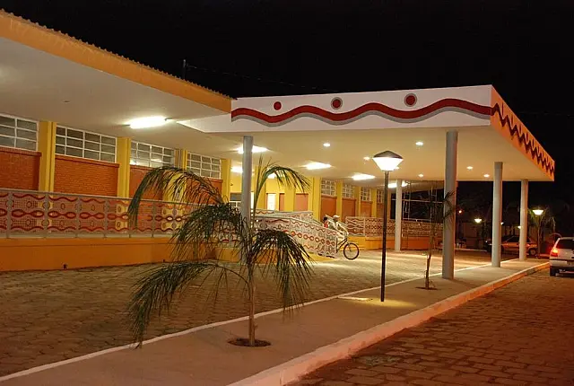 Feira da Estação movimenta o centro de Aquidauana com Raffa & Ruan nesta terça