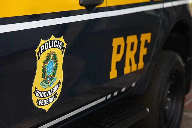 PRF prende em flagrante homem que pilotava moto embriagado em Anastácio