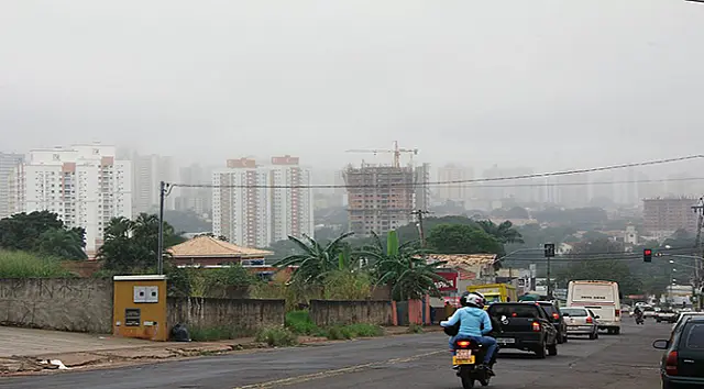 Domingo de tempo instável e possibilidade de chuvas intensas em MS