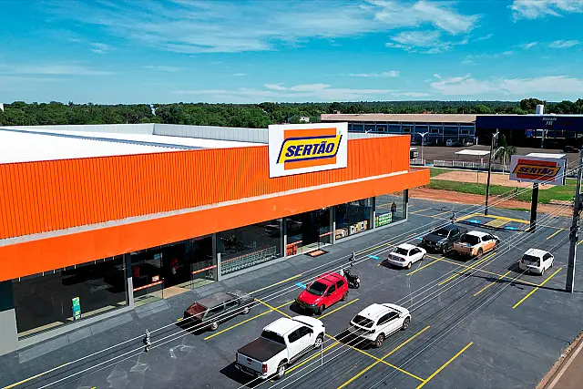Sertão reinaugura com loja ampliada e aposta no crescimento regional