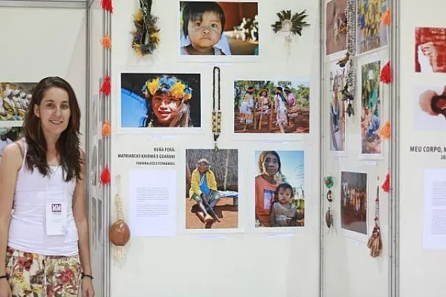 Acadêmica da UFGD vence prêmio internacional de fotografia e dedica mérito às mulheres Kaiowá e Guarani