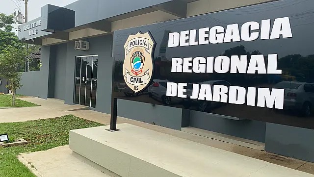 Homem morre após ser encontrado agonizando na rua