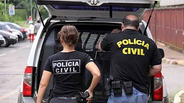Após 13 anos, professor é preso por abusar sexualmente de alunas