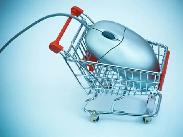 Livros e ingressos lideram compras online