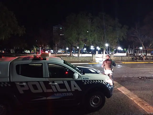 Homem é preso com facão em caso de violência doméstica em Corumbá