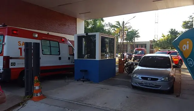 Bebê de um ano morre após cair em piscina de chácara