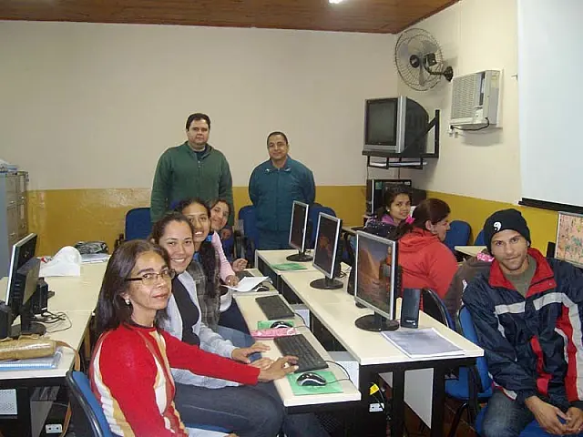 11º BPM inicia curso de informática em Jardim