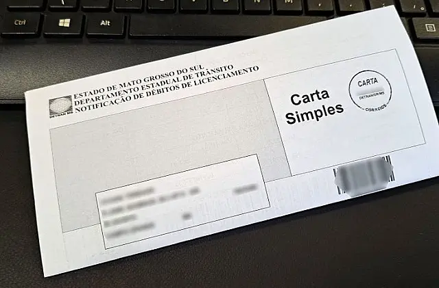 Proprietários de veículos com licenciamentos em atraso começam a ser notificados