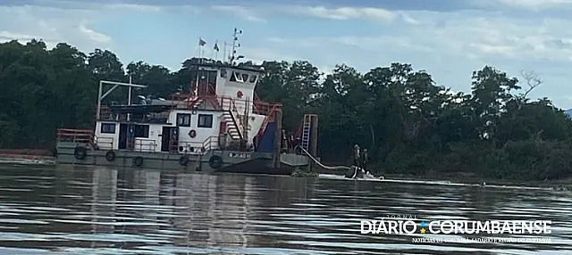 Naufrágio: empresa inicia a retirada de embarcação do Rio Paraguai