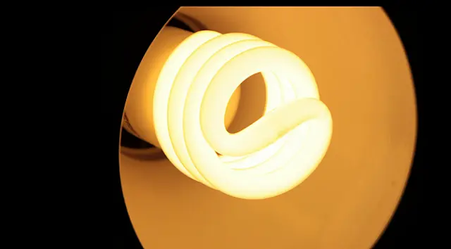 Bandeira tarifária de energia para o mês de dezembro é amarela