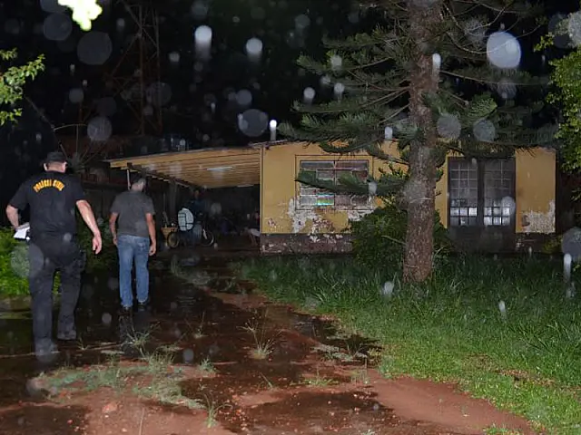 Mulher é executada dentro da própria casa
