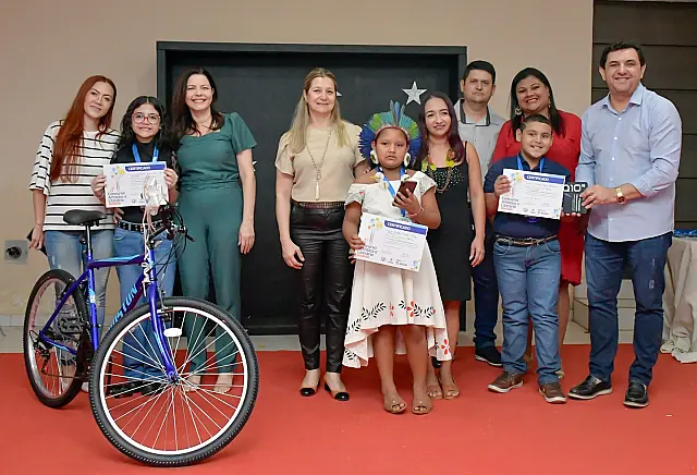 Aquidauanenses são premiados em concurso artístico e literário