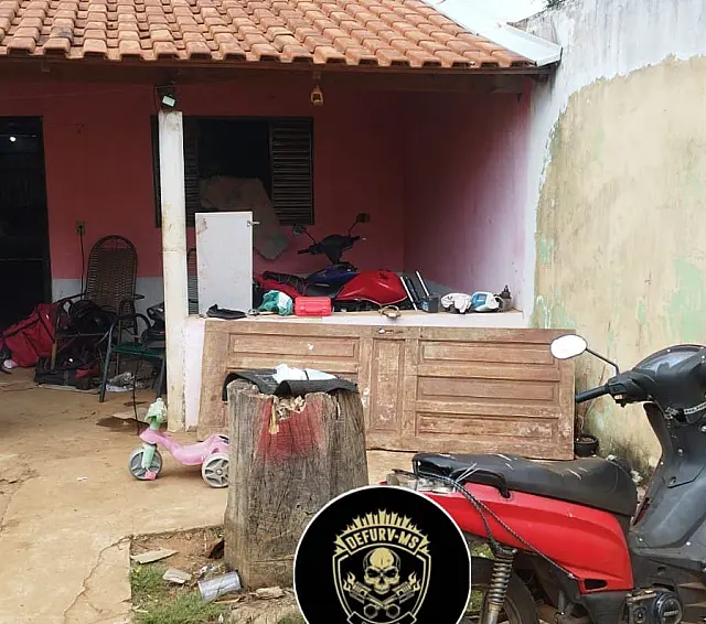 Polícia Civil fecha oficina clandestina de adulteração de motos na Capital
