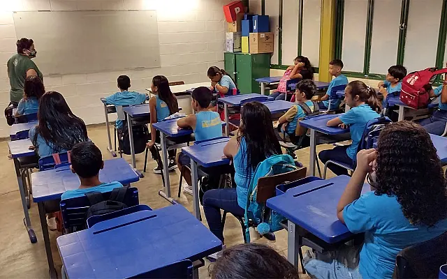 Aulas da Reme de Corumbá começam para 15 mil alunos