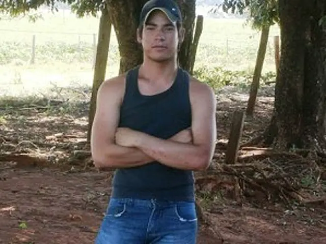 Jovem de 19 anos morre afogado em fazenda