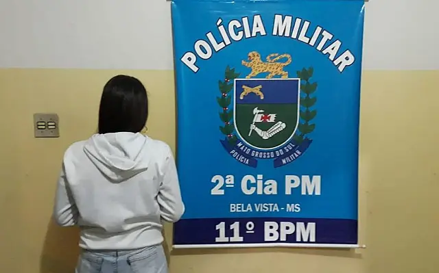 Duas mulheres são presas na região de Jardim levando 40 tabletes de maconha