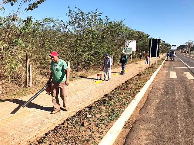 Pista de caminhada no trajeto para o balneário de Bonito é revitalizada