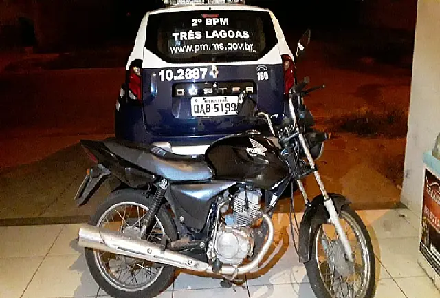 Motociclista é preso alcoolizado e desrespeitando o toque de recolher
