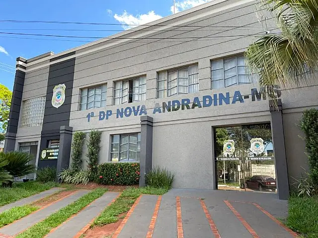 Informações preliminares apontam que vítimas estavam em um veículo que foi incendiado