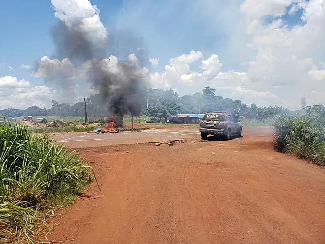 Conflito entre índios e fazendeiros termina com quatro feridos a tiros