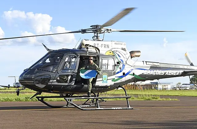 Helicóptero de MS parte para socorrer as vítimas das enchentes no RS