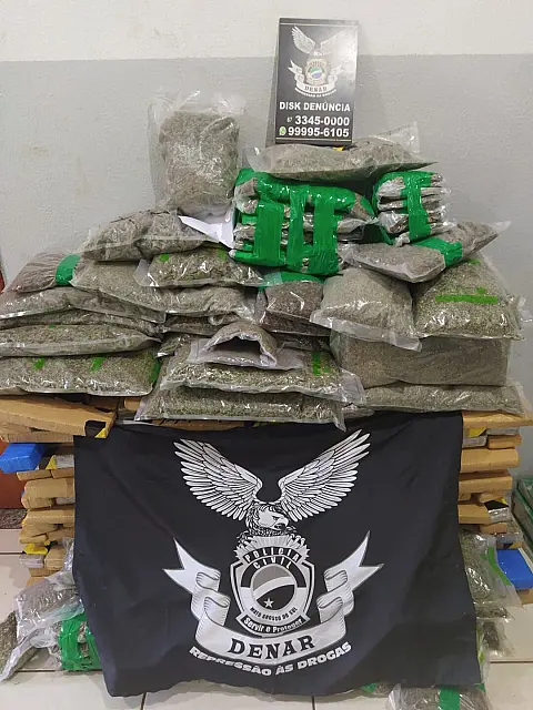 Traficantes são presos em Campo Grande com 330 tabletes de maconha