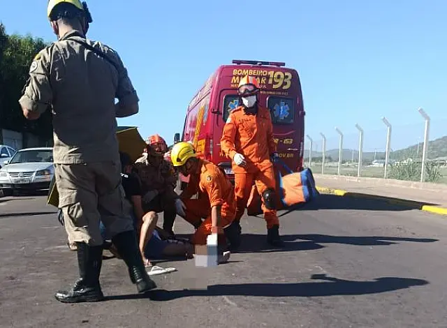 Ciclista fica ferido após acidente com motocicleta no bairro Aeroporto