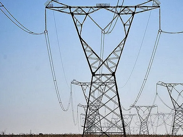 Governo anuncia medidas para reforçar geração de energia