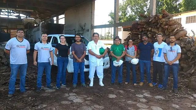 Carnes bovinas e suínas sem origens comprovadas são incineradas em Aquidauana