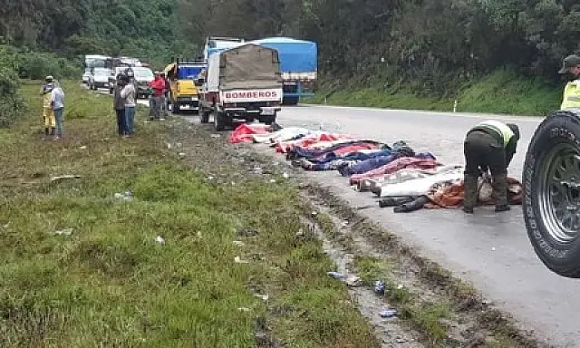 Comissário que sobreviveu à tragédia da Lamia escapa de acidente de ônibus na Bolívia