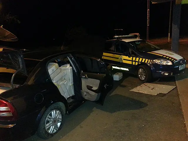 Condutor abandona veículo com 722 quilos de maconha em MS