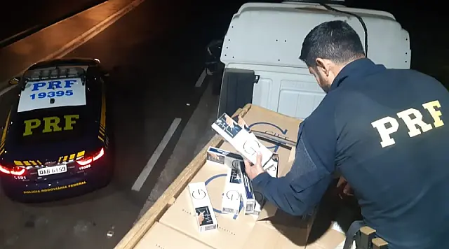 PRF apreende carga de cigarro avaliada em R$ 2,12 milhões em MS