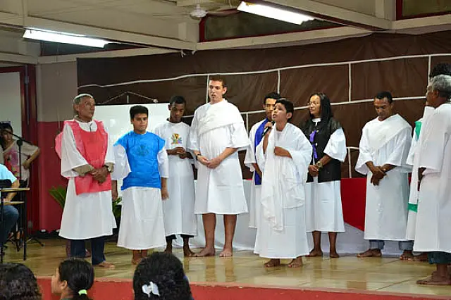 Escola Caic encena teatro 'A Paixão de Cristo'