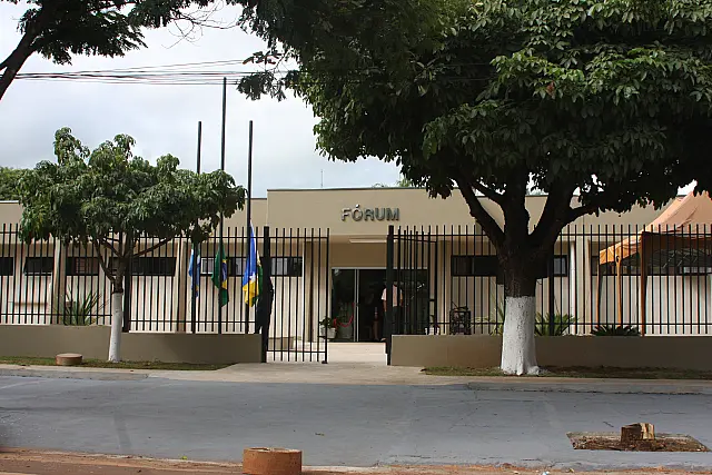 Pai que abusou da filha recebe sentença de 23 anos de prisão